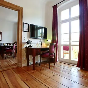 **** Aparthotel Garden Living - Boutique Germania