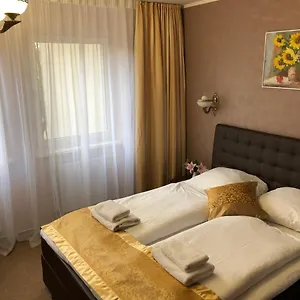 Atlas 3*, Berlin Allemagne